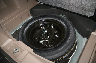 吉普Jeep 指南者Compass  备胎及工具 