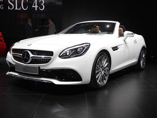 奔驰slc级 2018款 slc 260 动感型pk 马自达mx-5 2018款 2.图片