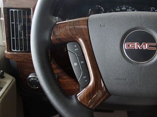 GMC 商务之星 5.3 AT 四驱版 2011款