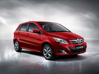 2012款 两厢 1.5L 手动 乐尚版 2012款 两厢 1.5L 手动 乐尚版
