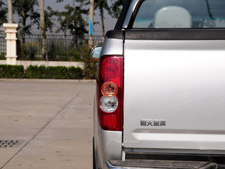 2012款 2.8T 柴油商务版