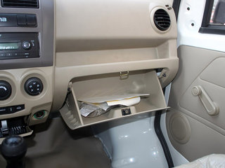 2012款 新鸿达 1.0L 手动 实用型