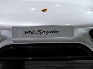 保时捷918图片