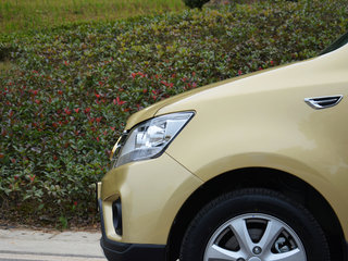 2015款 欧诺 1.5L 手动 豪华型