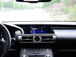 雷克萨斯IS图片