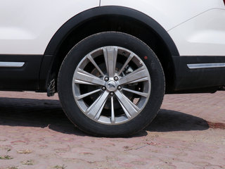 探险者(进口)图片