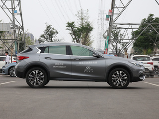 英菲尼迪QX30 2.0T 2018款 四驱运动版