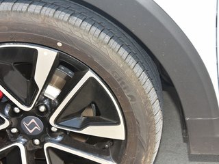 思皓E20X图片