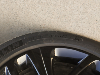 荣威RX5新能源图片