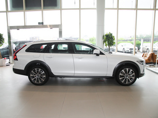 沃尔沃 V90图片