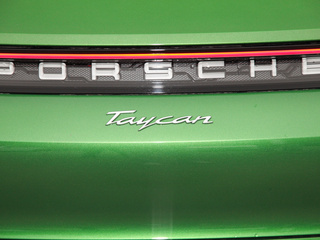 Taycan图片