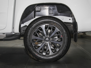 上汽大通MAXUS T70图片