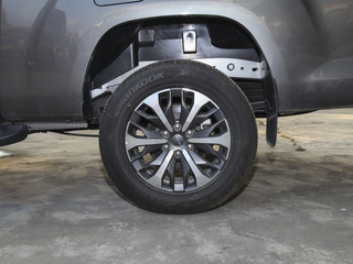 上汽大通MAXUS T70图片