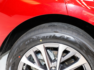 雷克萨斯ES图片