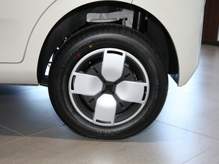 五菱Air ev晴空图片