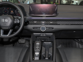 雅阁新能源图片