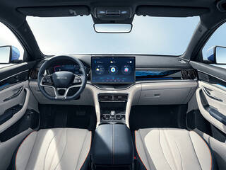 宋PLUS新能源图片