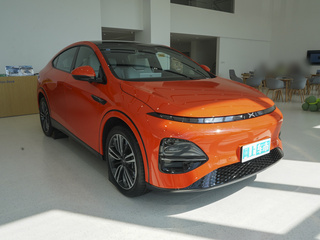 小鹏汽车G6图片