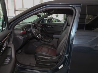 雪佛兰开拓者图片