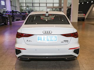 奥迪A3 Sportback 35TFSI 时尚型 S 2025款 line