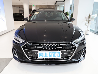 奥迪A7L 45 TFSI quattro 2024款 奢享型