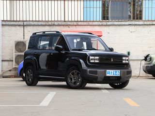 宝骏悦也Plus图片