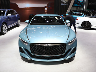 宾利Mulliner Batur图片
