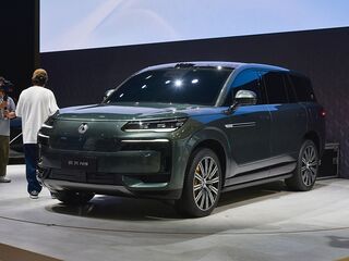 腾势N9图片