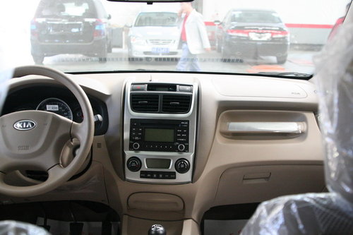 悦达起亚 狮跑Sportage 后排向前 