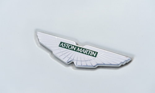 阿斯顿-马丁 V8 Vantage