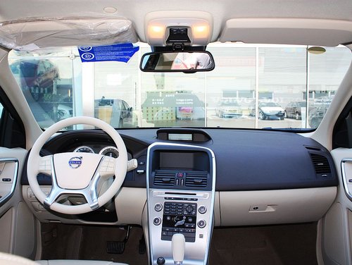 沃尔沃(进口) XC60 2.0T 中控