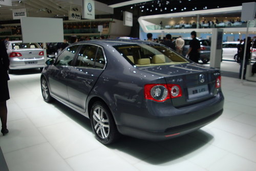 大众速腾1.4T西安享受国家补贴3000元_速腾