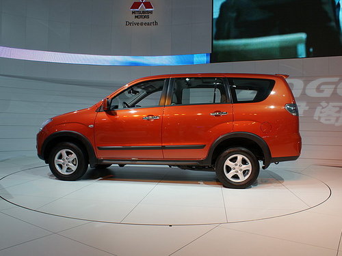 三菱(东南) 君阁