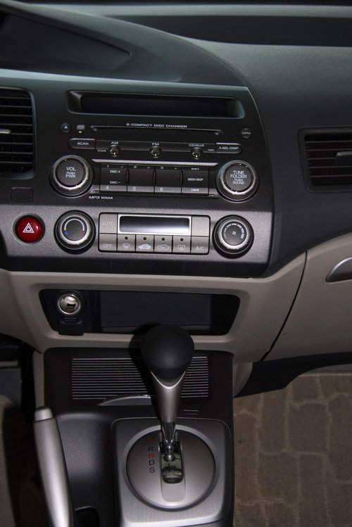 东风本田 思域 2009款中控