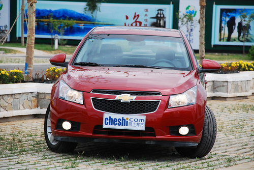 雪佛兰 科鲁兹 1.6 SE MT