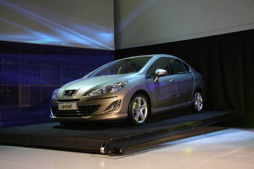 东风标致408发布会