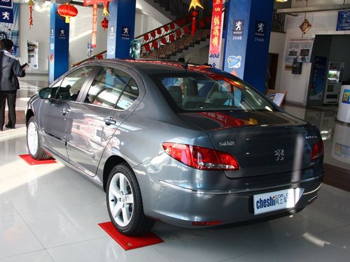 东风标致 408 2.0L ATMT 尊贵版