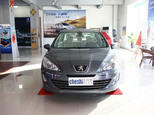 东风标致 408 2.0L ATMT 尊贵版