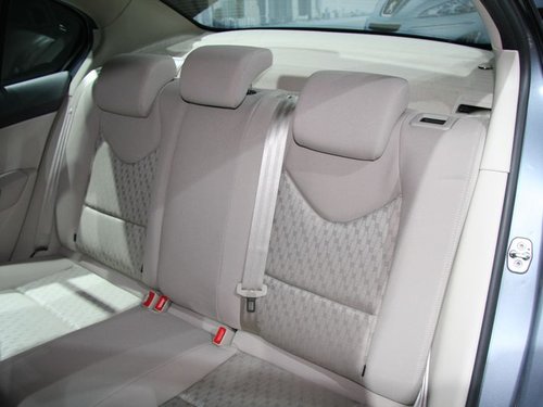 东风标致 408局部