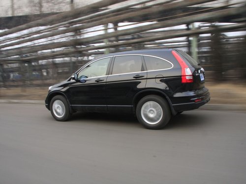 东风本田 新CR-V2.4 VTi-S 尊贵版自动挡