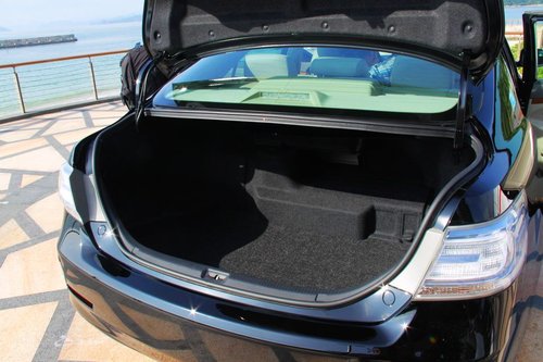 广汽丰田 凯美瑞 混合动力版