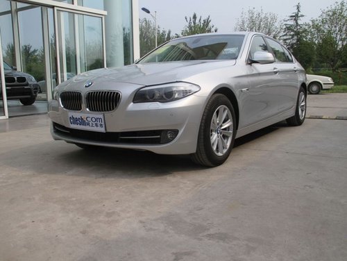 全新宝马5系 523li