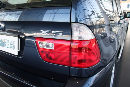 德国宝马 X5 右尾灯部分 