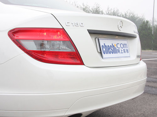 奔驰C级外观