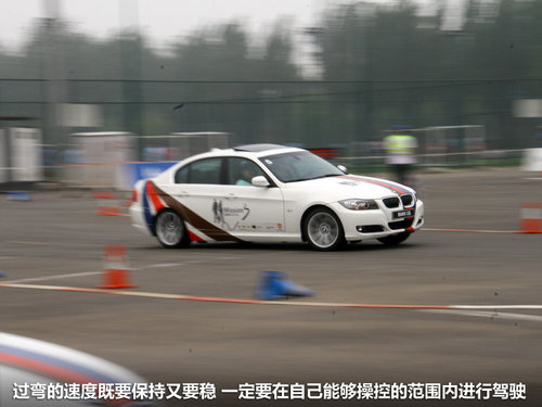 宝马(进口)  330i 3.0 AT