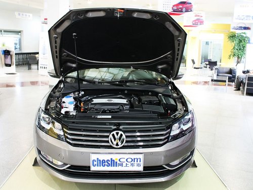 上海大众  新PASSAT 2.0TSI DSG 车辆发动机舱整体