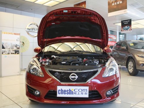 东风日产 新骐达 1.6T M-CVT 车辆发动机舱整体