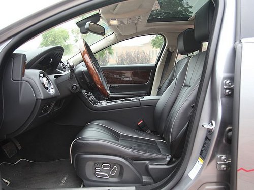 捷豹 捷豹XJ 5.0 AT 驾驶席座椅正视图