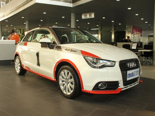 奥迪(进口)  A1 1.4TFSI 车辆右侧45度角