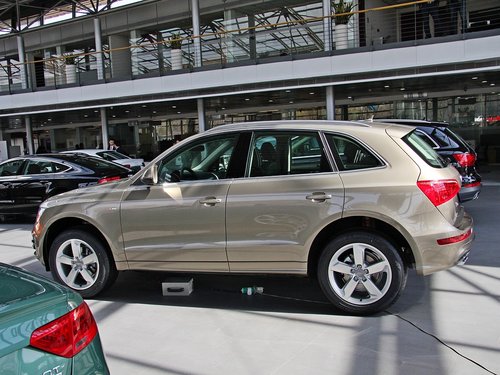 一汽奥迪  Q5 2.0TSI